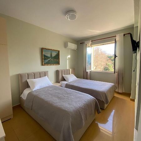 Central Park Rooms Tirana Exterior foto